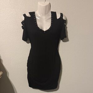 Rock & Republic Black Cut-Out Shoulder Top